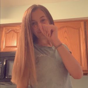 Meet your Posher, Leigha